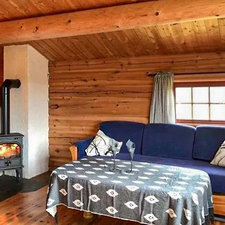 펜션 Stunning In Oppdal With Sauna