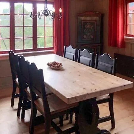 Stunning In Oppdal With Sauna 펜션 *